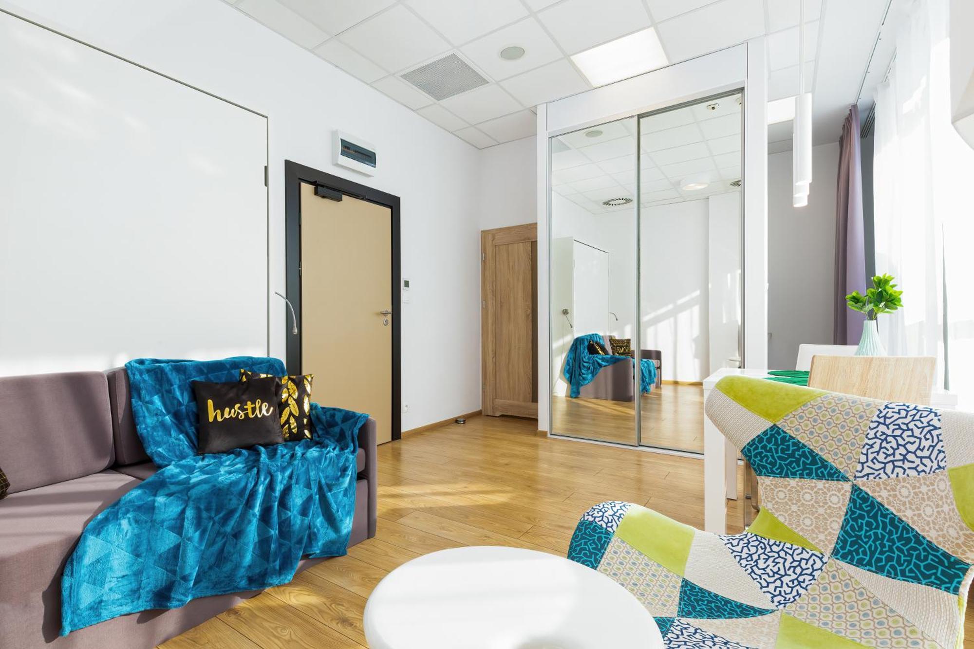 Varsovia Apartments Warsaw By Noclegi Renters Extérieur photo
